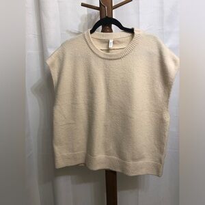 Wishlist Women's Elegant Cream Crew Neck Sweater
